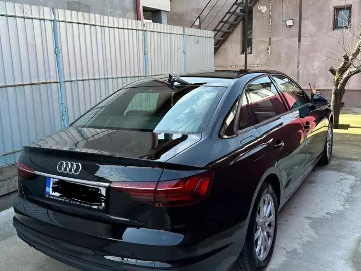Audi A4 Limuzina 35 TFSI S tronic MHEV Advanced