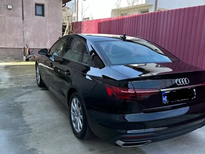 Audi A4 Limuzina 35 TFSI S tronic MHEV Advanced