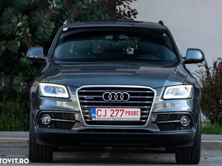 Audi Q5 8R 2.0 TDI Quattro S tronic Sport