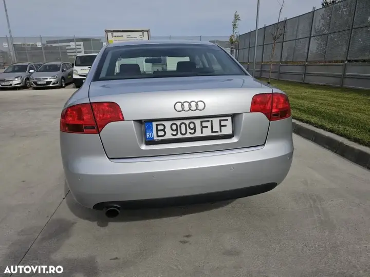 Audi A4 Limuzina B7 2.0