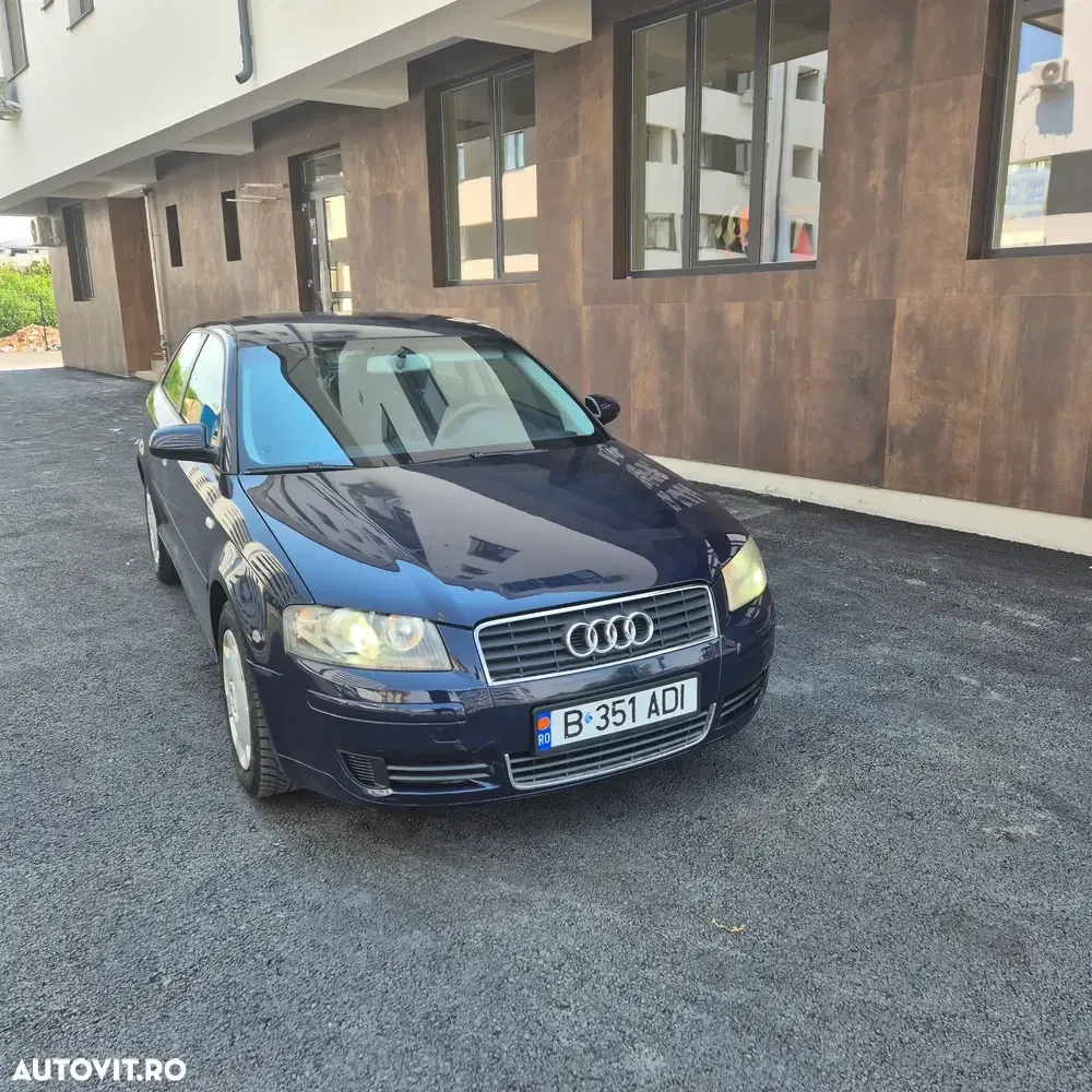 Audi A3 3-portiere 8P 2.0 TDI Ambition — imagine 3