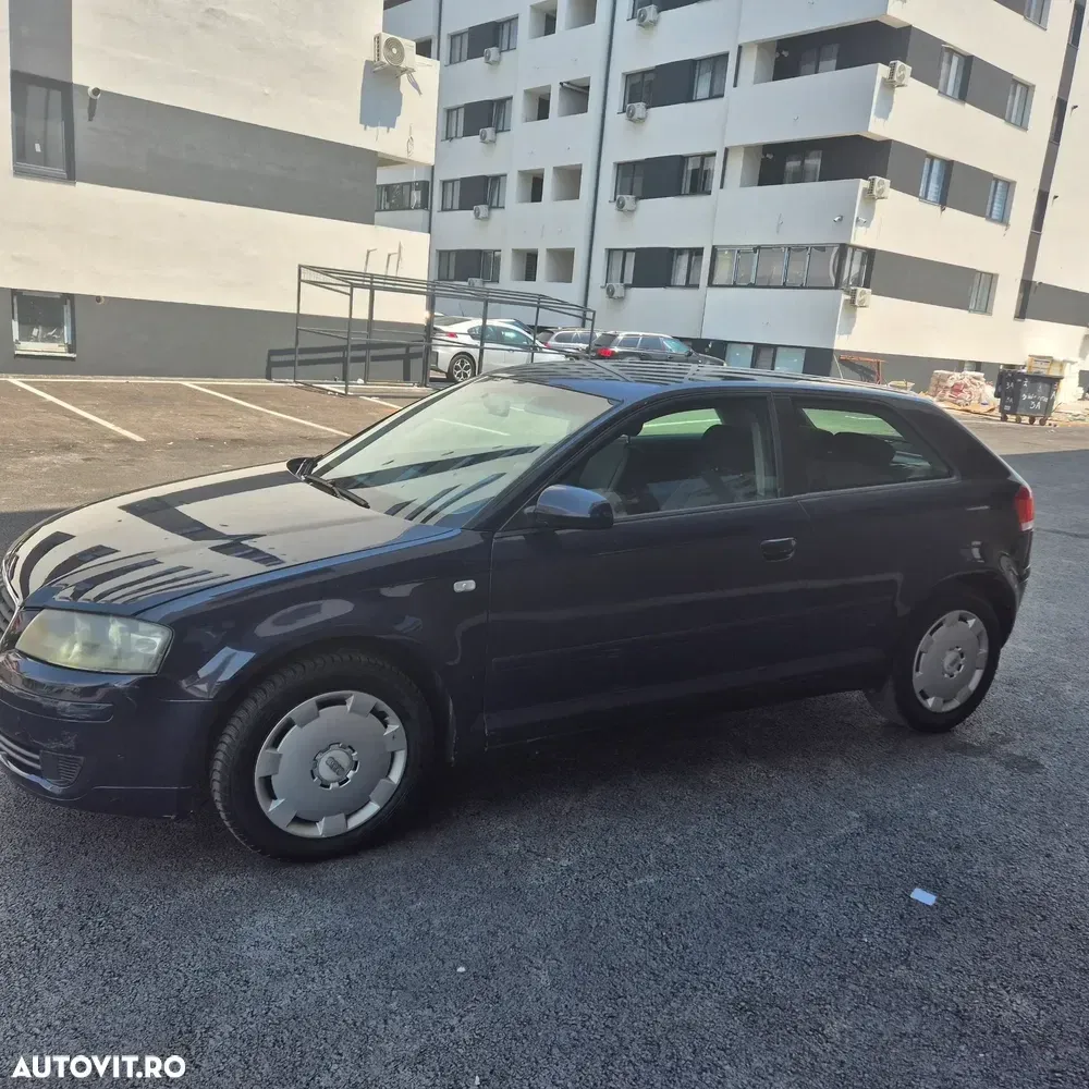 Audi A3 3-portiere 8P 2.0 TDI Ambition — imagine 2