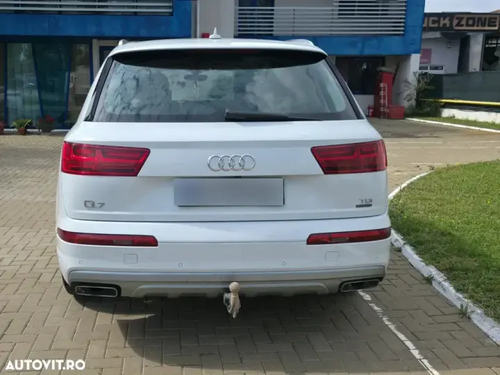 Audi Q7 4M