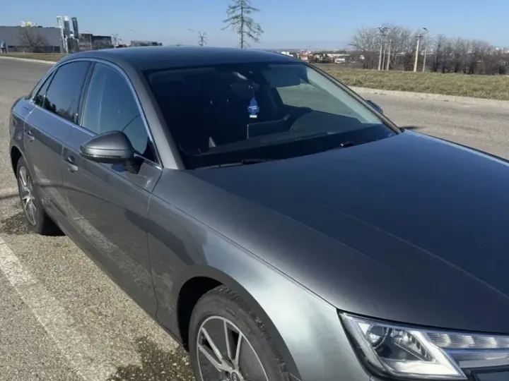 Audi A4 Limuzina B9 2.0 TDI quattro S tronic