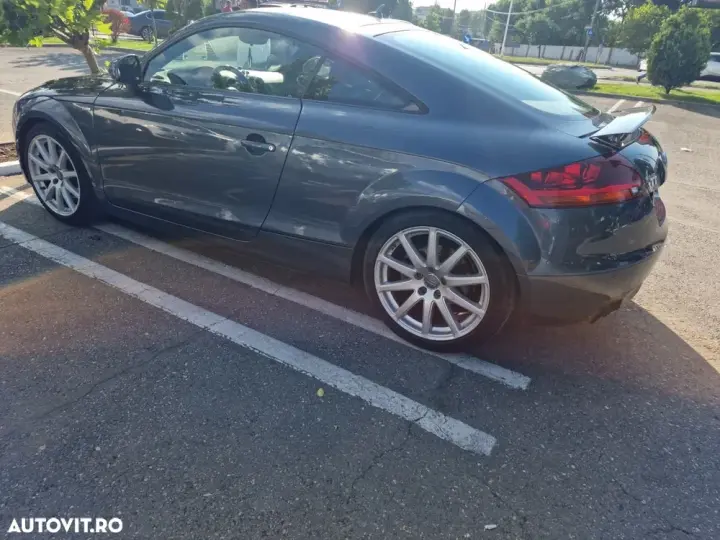 Audi TT 8J