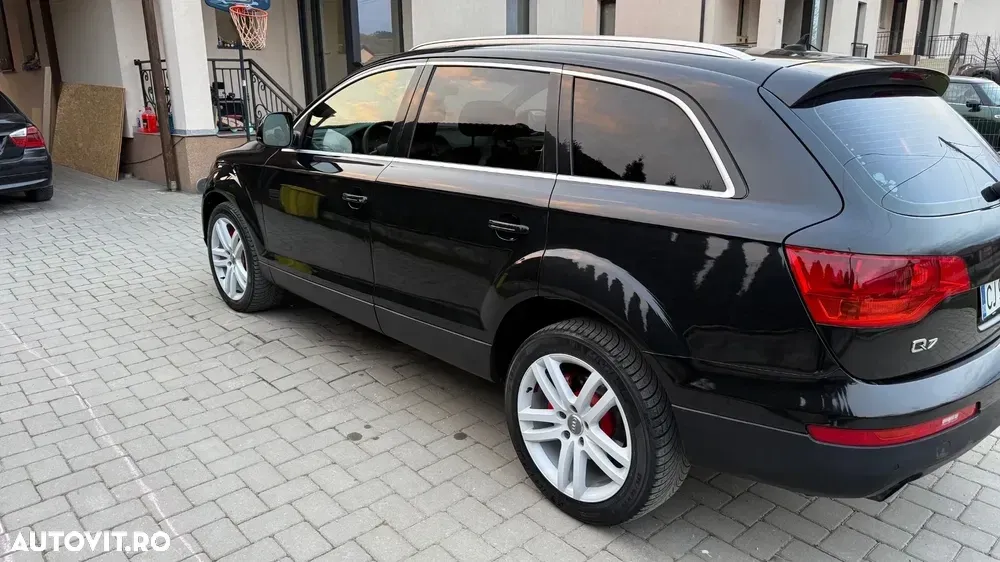 Audi Q7 — imagine 3