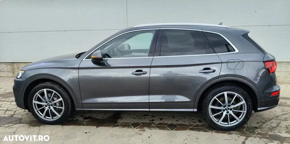 Audi Q5 FY 55 TFSI e quattro S tronic — imagine 4