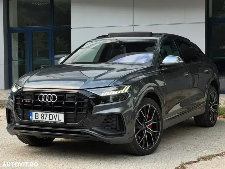 Audi SQ8 4.0 TFSI Quattro Tiptronic S
Line
