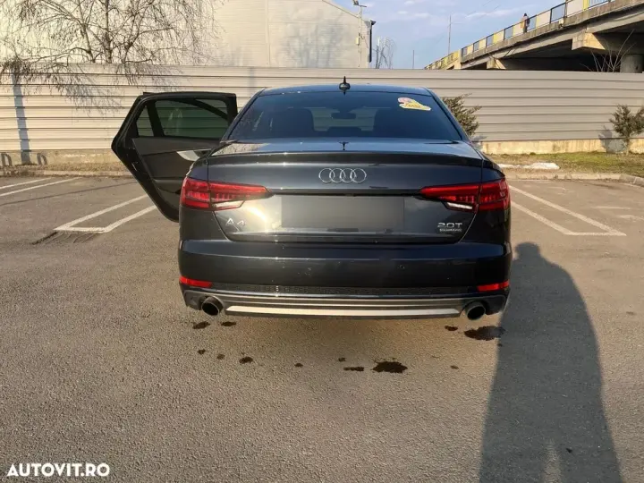 Audi A4 Limuzina B9 2.0 TFSI Quattro S tronic