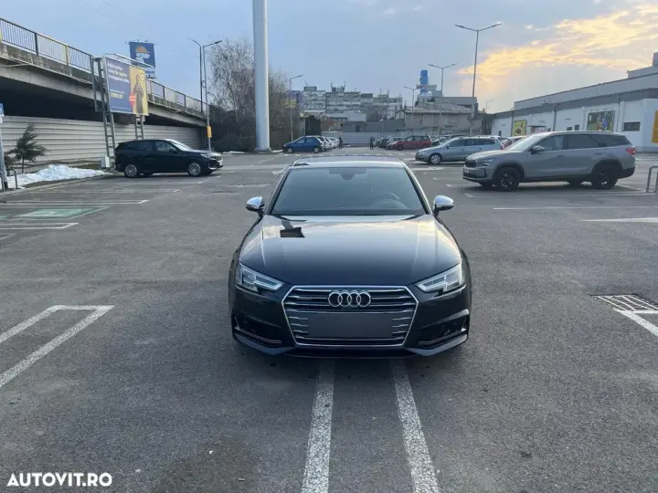 Audi A4 Limuzina B9 2.0 TFSI Quattro S tronic