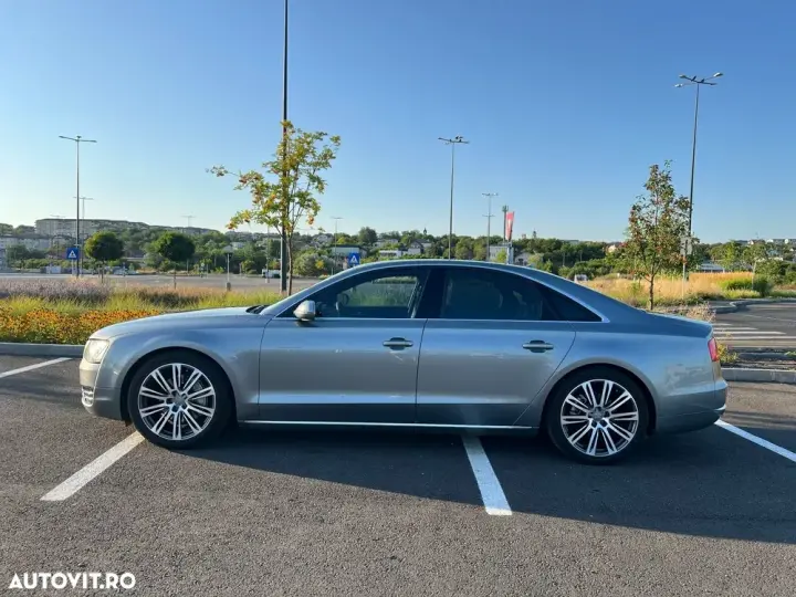 Audi A8 D4