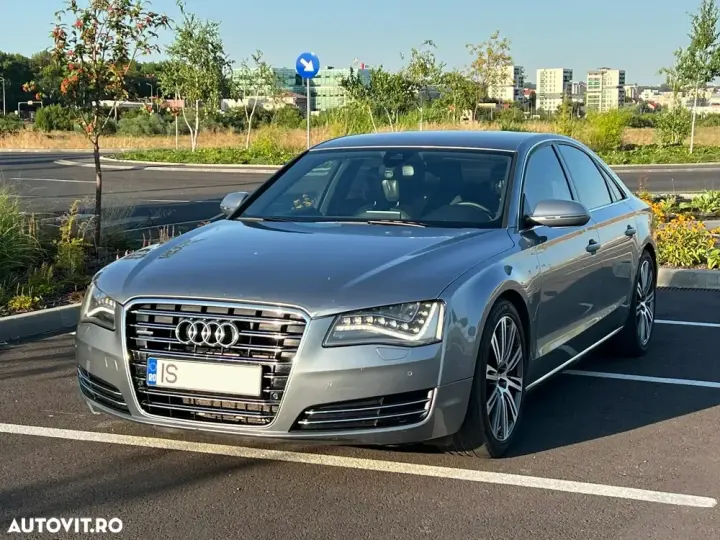 Audi A8 D4