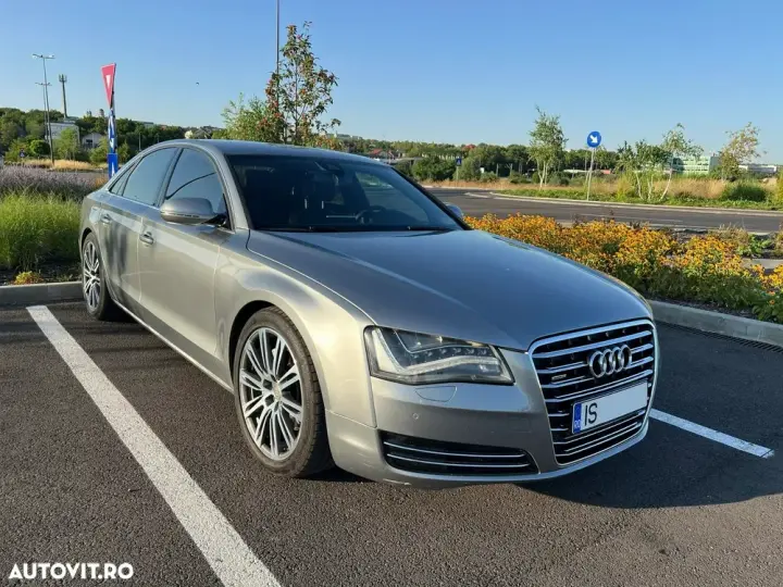 Audi A8 D4