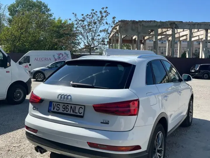 Audi Q3 8U 2.0 TDI Quattro Stronic