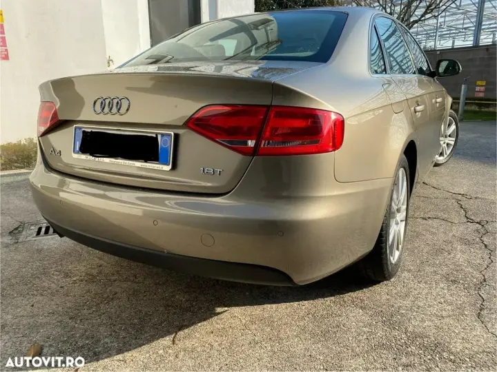 Audi A4 Limuzina B8 1.8 TFSI