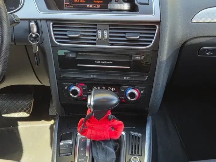 Audi A4 Limuzina B8 2.0 TDI Multitronic