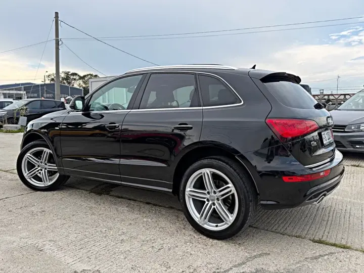 Audi Q5 8R 2.0 TDI Quattro S tronic
