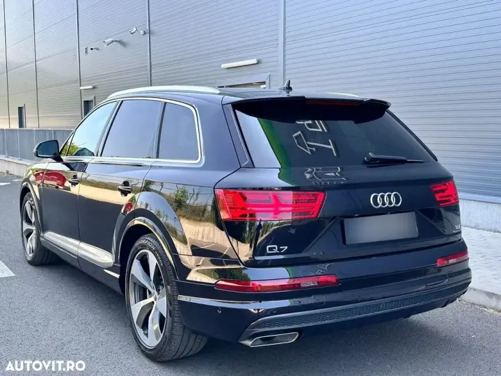 Audi Q7 4M