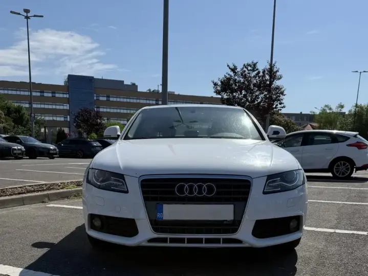 Audi A4 Limuzina B8
