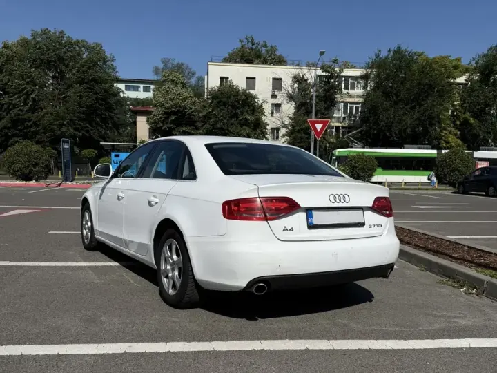Audi A4 Limuzina B8