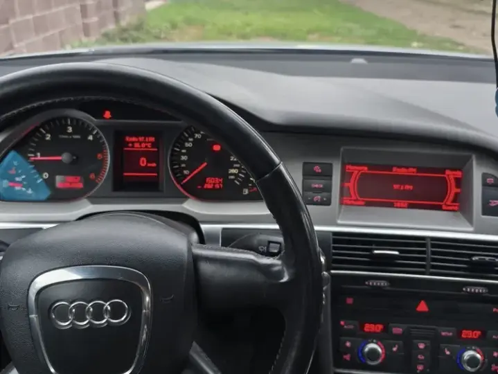 Audi A6 C6 2.0 TDI