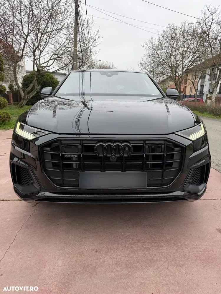 Audi Q8 55 TFSI quattro Tiptronic MHEV — imagine 4