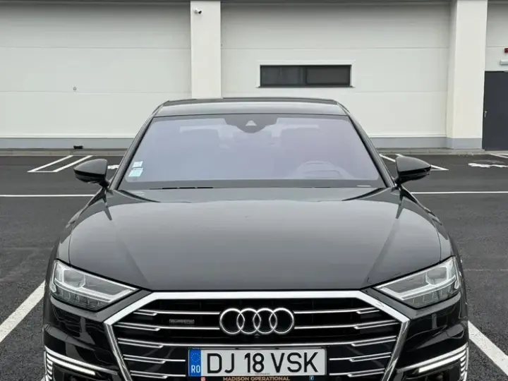 Audi A8 D5 60 TFSI e quattro tiptronic