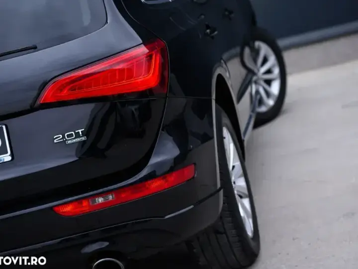 Audi Q5 8R