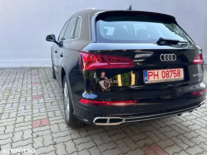 Audi Q5 FY 55 TFSI e quattro S tronic PHEV S Line