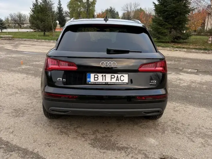 Audi Q5 FY 40 TDI quattro S tronic