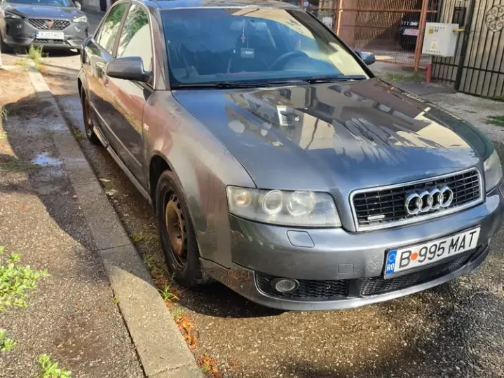 Audi A4 Limuzina B6