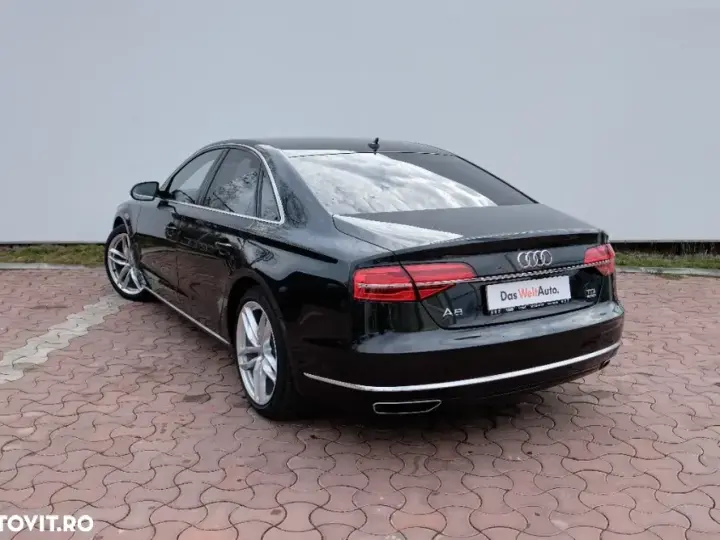 Audi A8 3.0 TDI DPF quattro Tiptronic