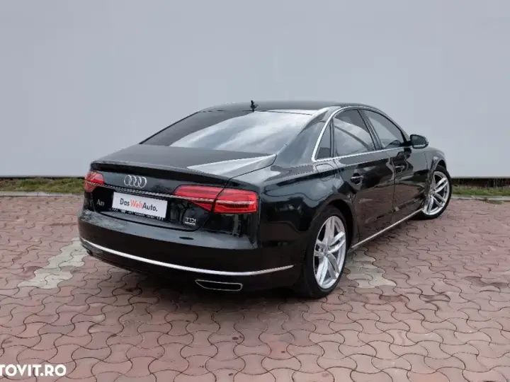 Audi A8 3.0 TDI DPF quattro Tiptronic