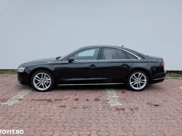Audi A8 3.0 TDI DPF quattro Tiptronic