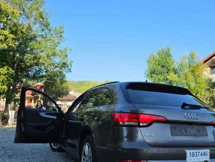 Audi A4 Avant B9 2.0 TDI Multitronic