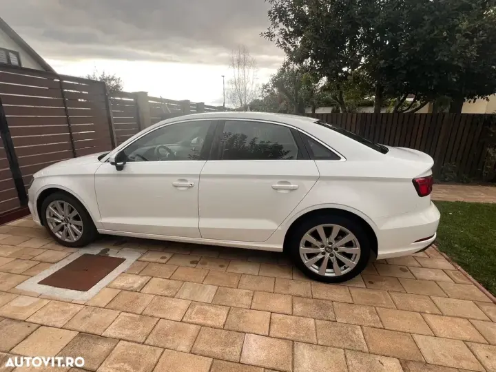 Audi A3 Limuzina 8V 1.0 TFSI S tronic Basic