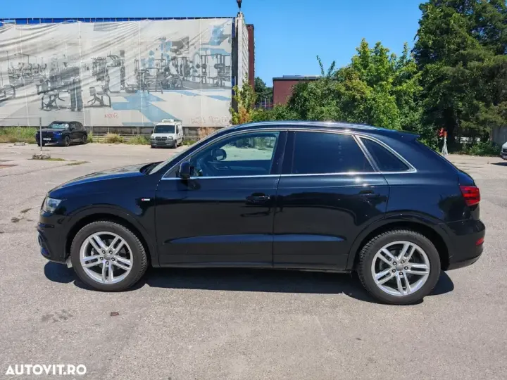 Audi Q3 8U