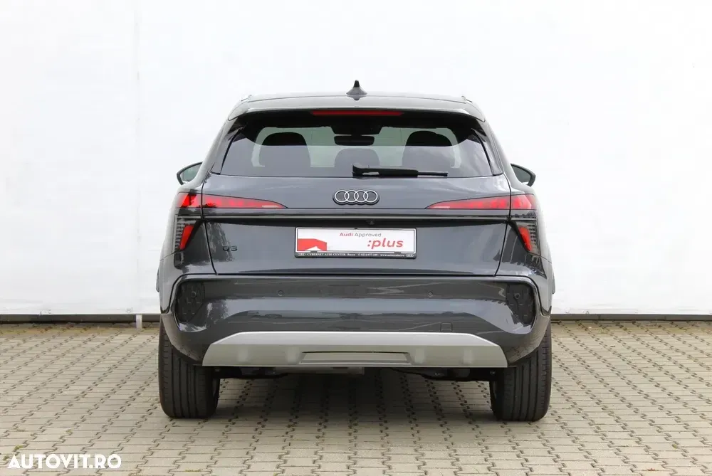 Audi Q3 F3 2.0 35 TDI S tronic — imagine 4