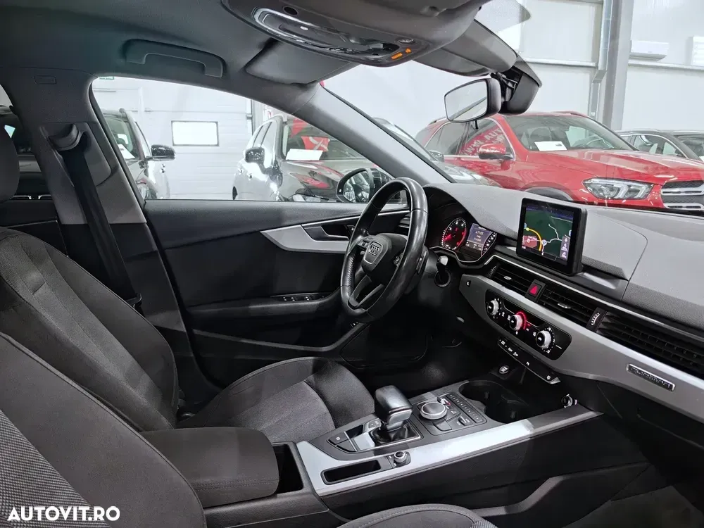 Audi A4 Limuzina B9 2.0 TDI S tronic quattro — imagine 6