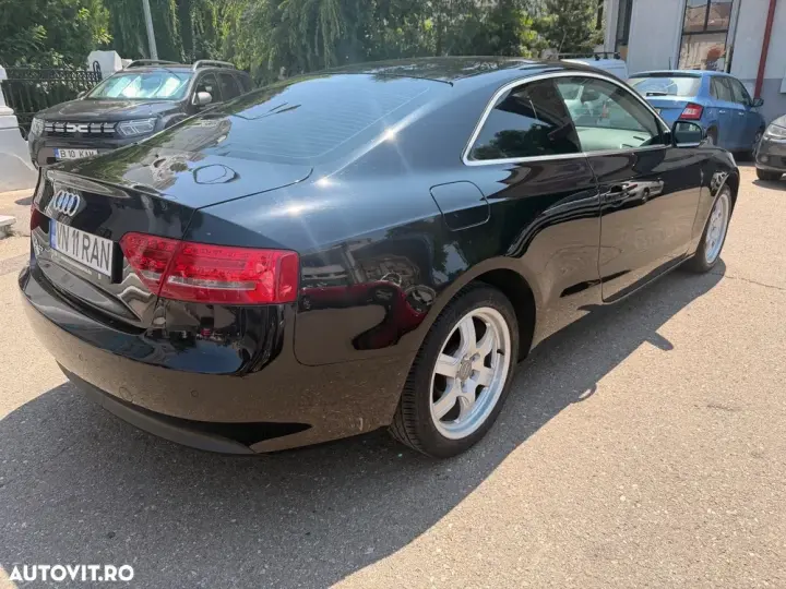 Audi A5 Coupé 8T 2.0 TDI