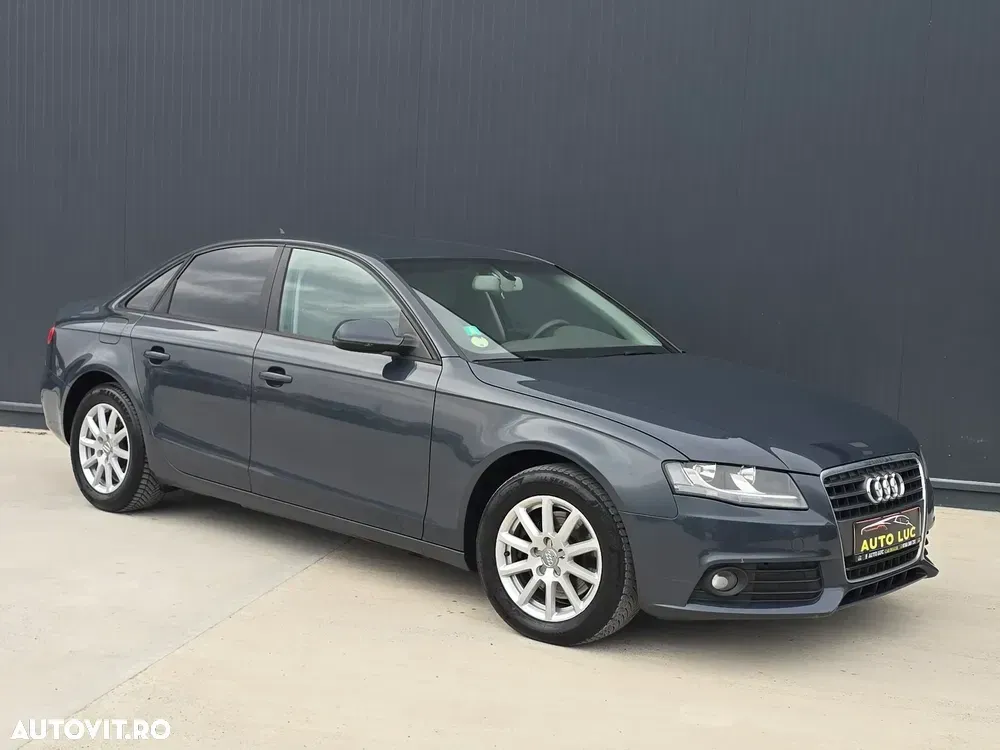 Audi A4 Limuzina 2.0 TDI DPF multitronic Ambition — imagine 2