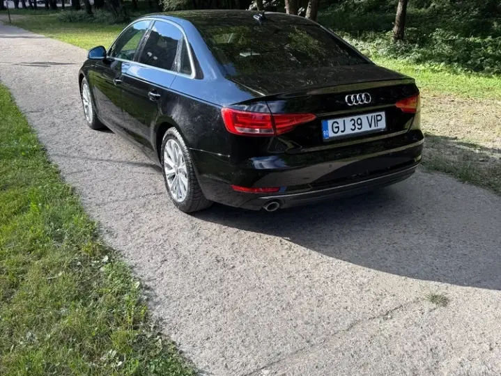 Audi A4 Limuzina B9 2.0 TDI S tronic
