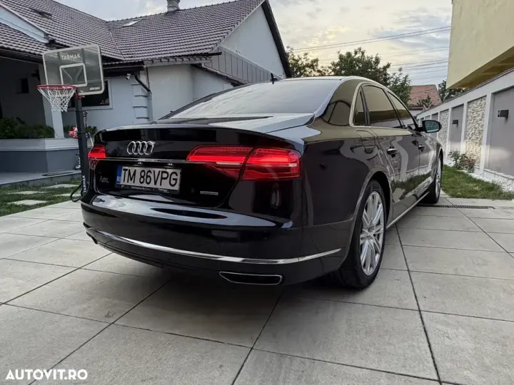 Audi A8 D4 L 3.0 TDI Quattro Tiptronic