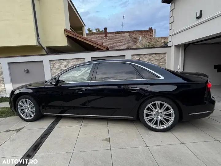 Audi A8 D4 L 3.0 TDI Quattro Tiptronic