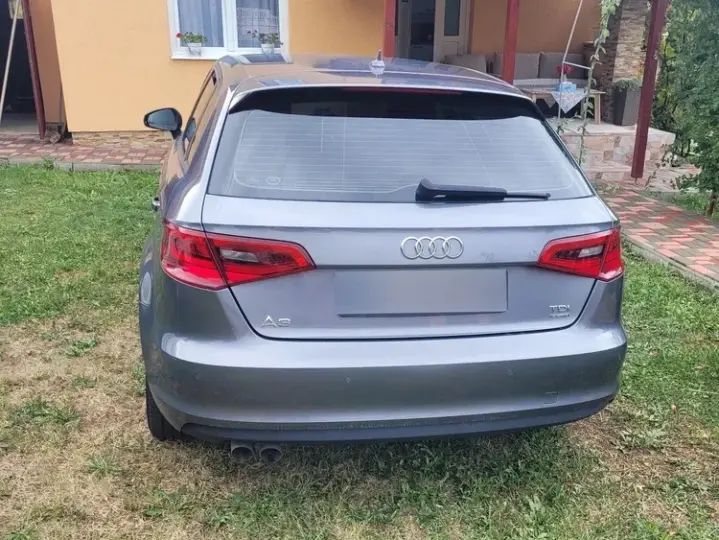 Audi A3 Sportback 8V 2.0 TDI quattro