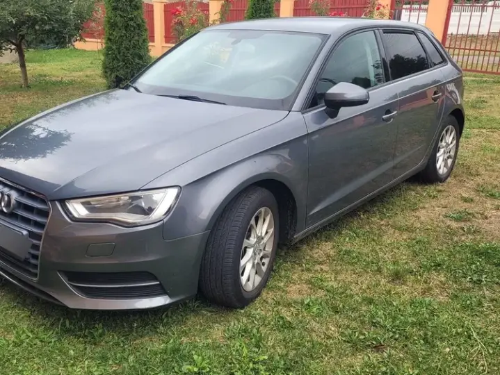 Audi A3 Sportback 8V 2.0 TDI quattro