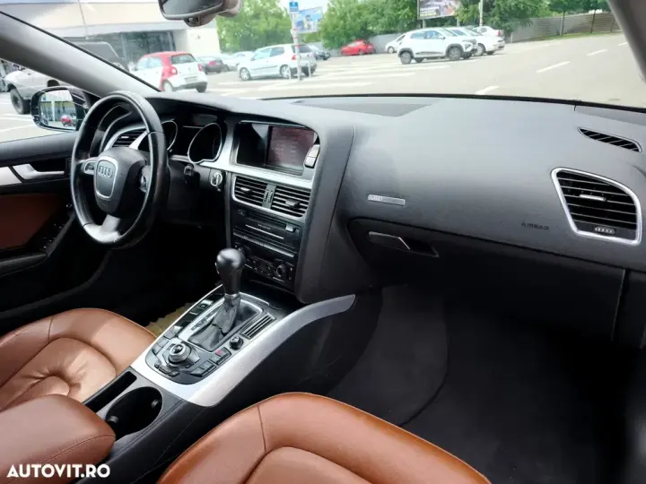 Audi A5 Limuzina