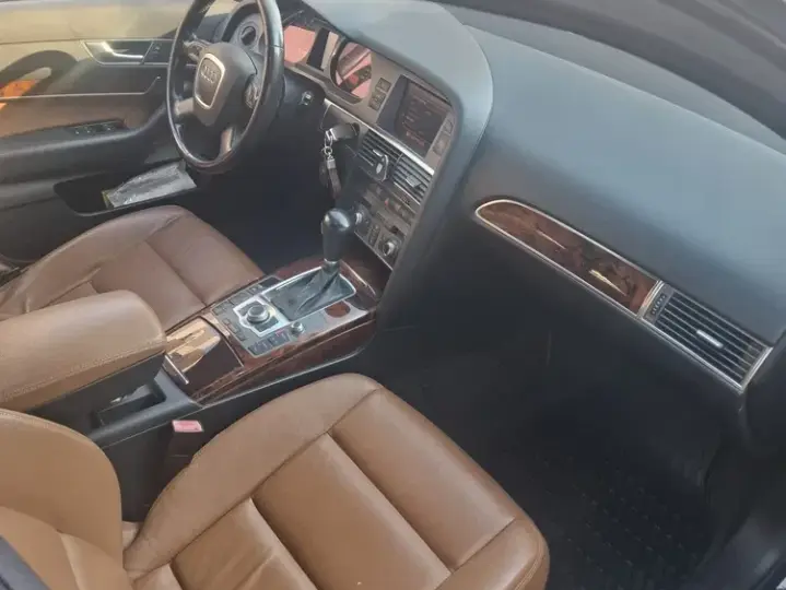 Audi A6 C6