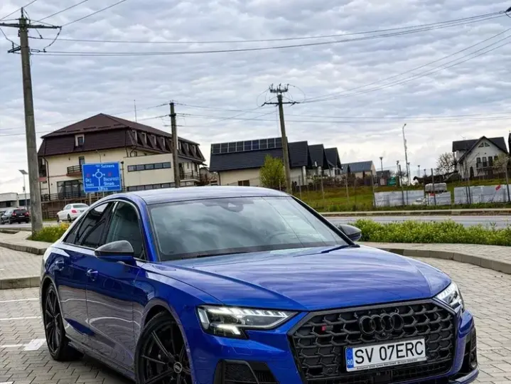 Audi S8 4.0 TFSI quattro Tiptronic