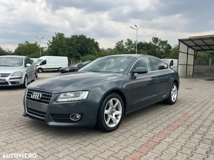 Audi A5 Coupé 8T 2.0 TDI